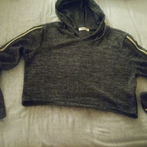 Crop hood sweater shirt